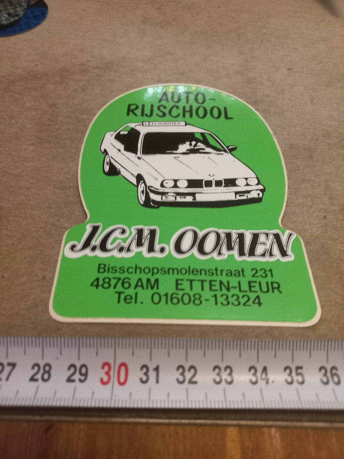 Vintage Auto-Rijschool J.C.M. Oomen sticker, Ophalen of Verzenden