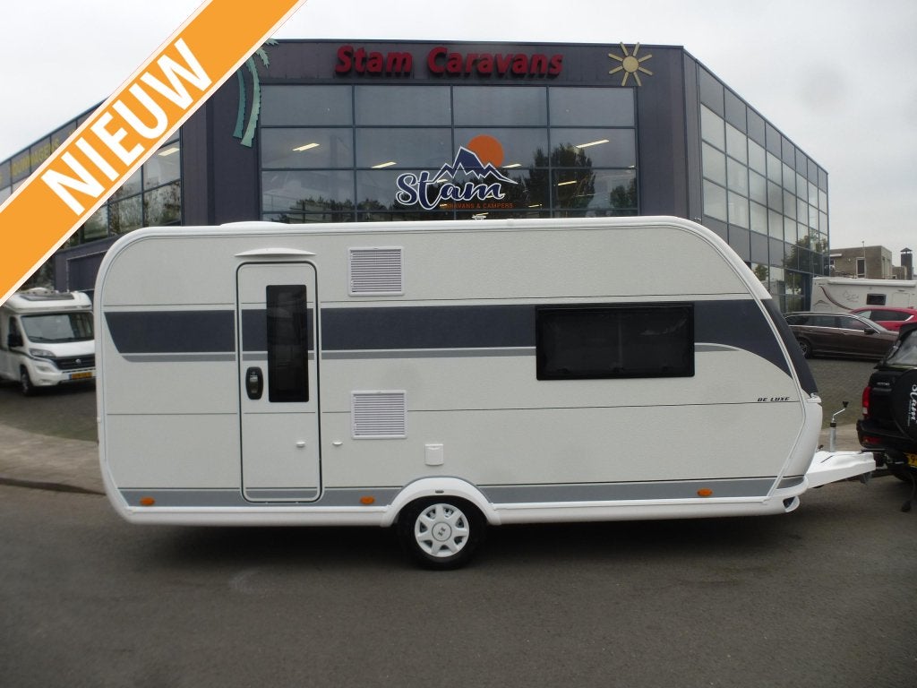 Hobby De Luxe 460 SFF NIEUW MODEL 2025, Caravans en Kamperen, Caravans, Hobby, Schokbreker, Treinzit, Tot en met 3