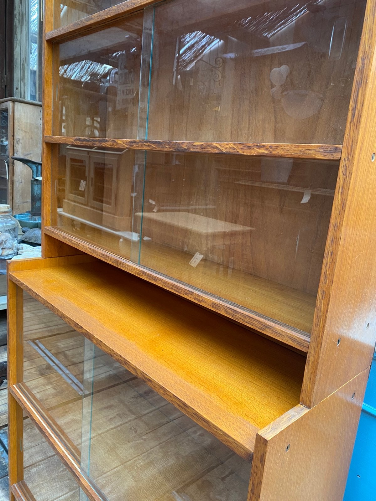 Een Vintage kast vitrinekast tweedelig, Ophalen, Gebruikt, 200 cm of meer, 50 tot 100 cm