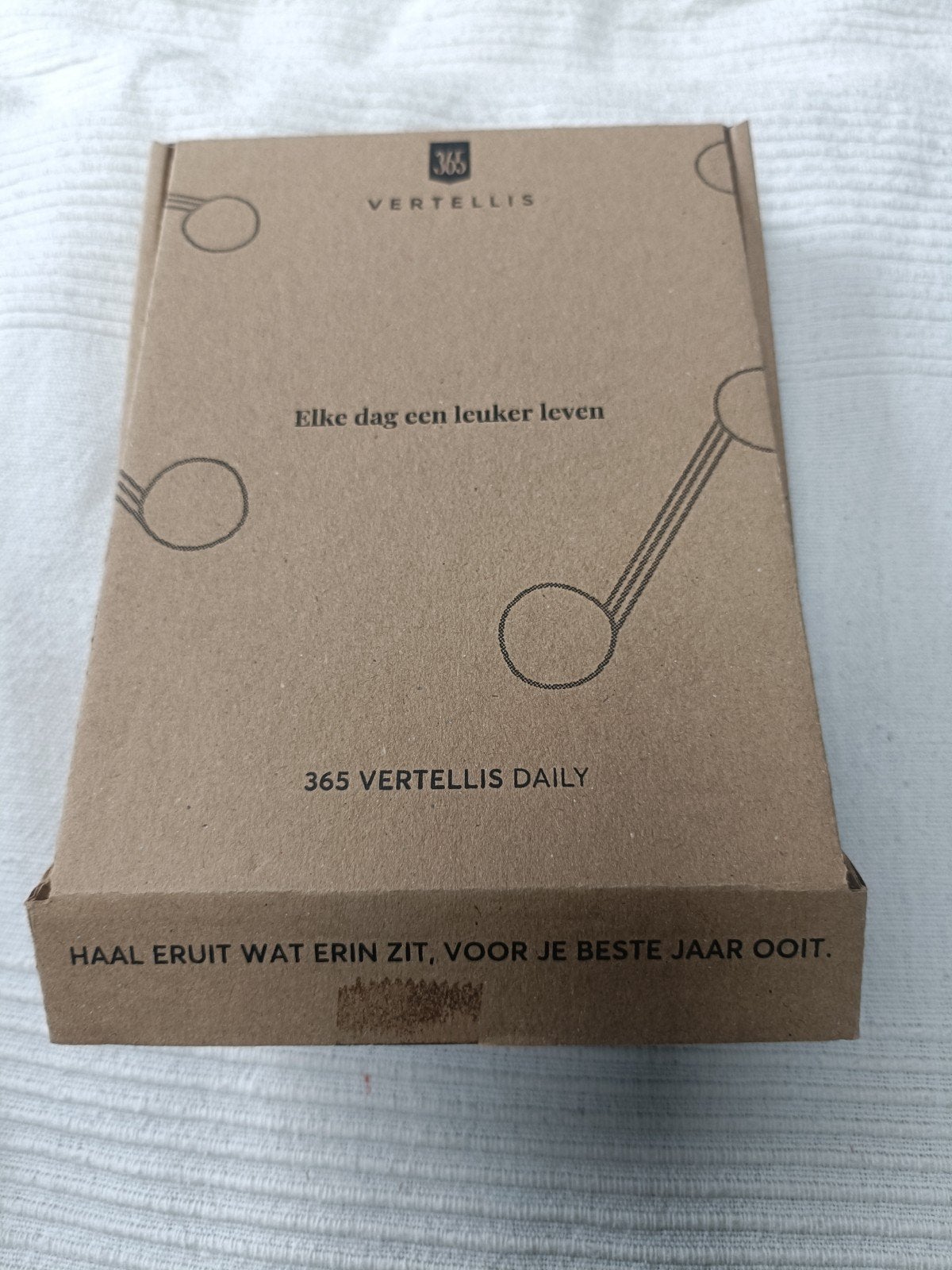 365 Vertellis Daily: Elke dag een leuker leven, Boeken, Ophalen of Verzenden, Zo goed als nieuw, Vertellis