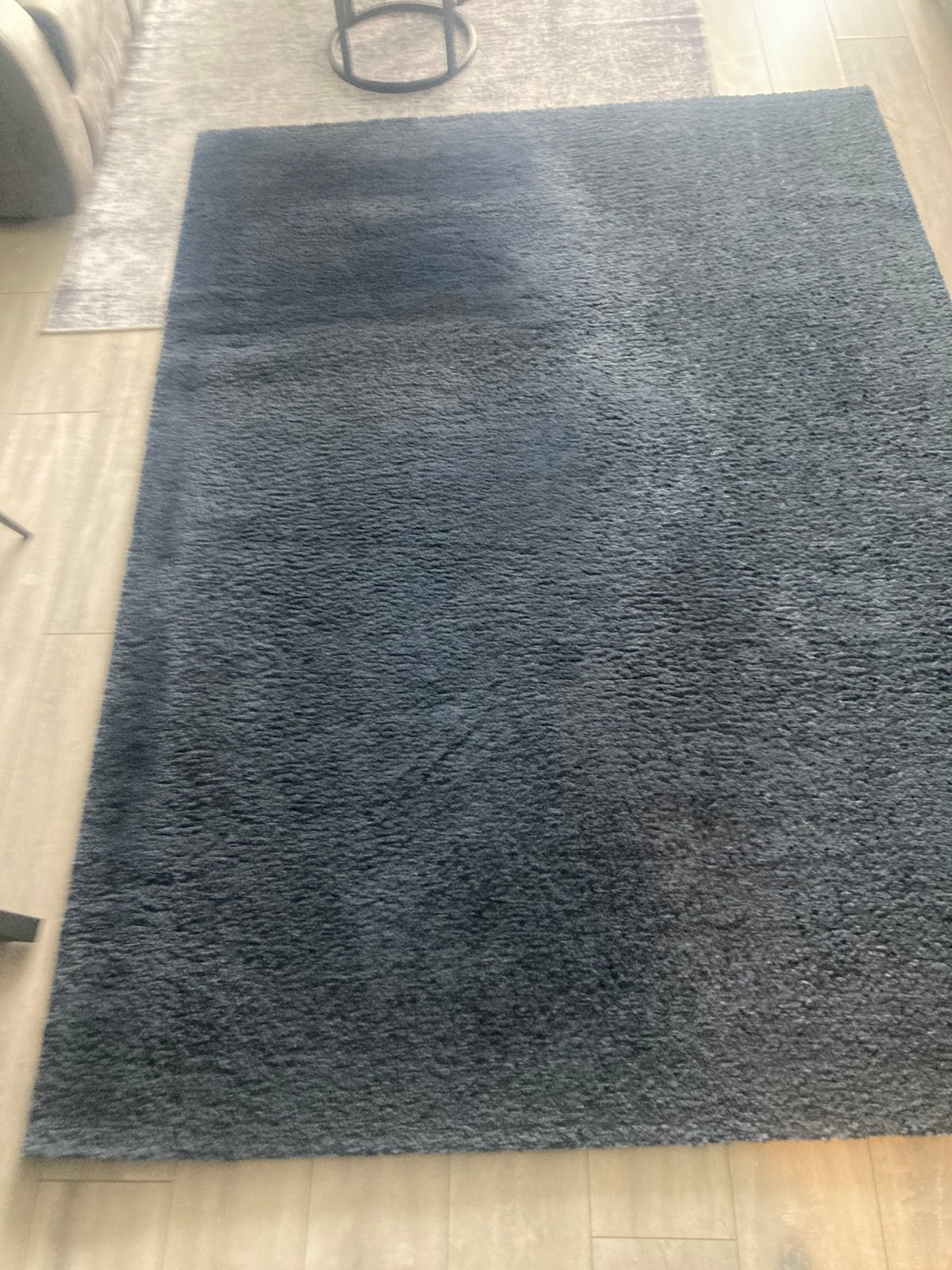 IKEA ÅDUM hoogpolig vloerkleed donkerblauw (170x240 cm), Huis en Inrichting, Stoffering | Tapijten en Kleden, Ophalen, Gebruikt