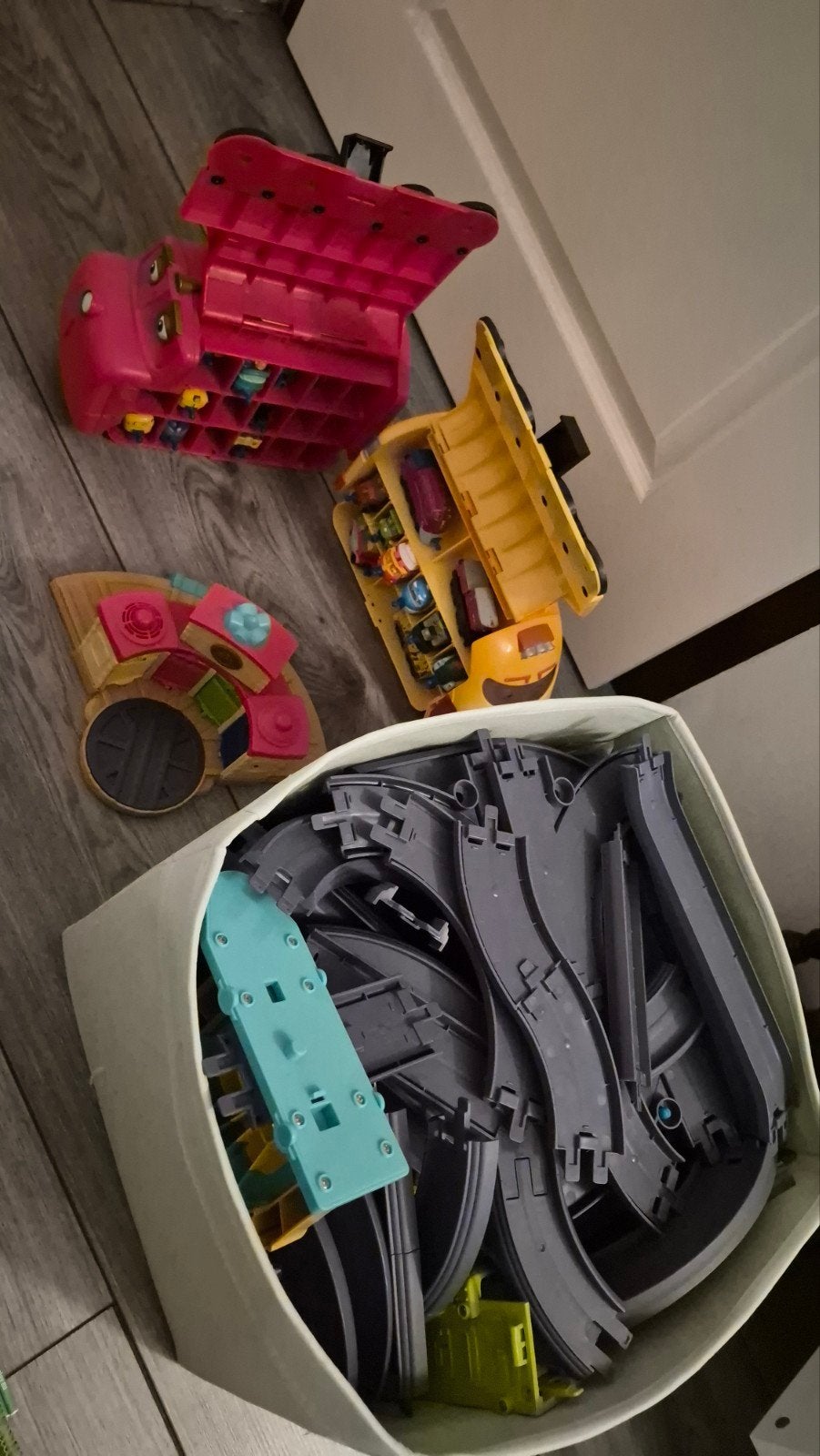 Chuggington Treinen, opbergkoffers en rails, Ophalen, Gebruikt
