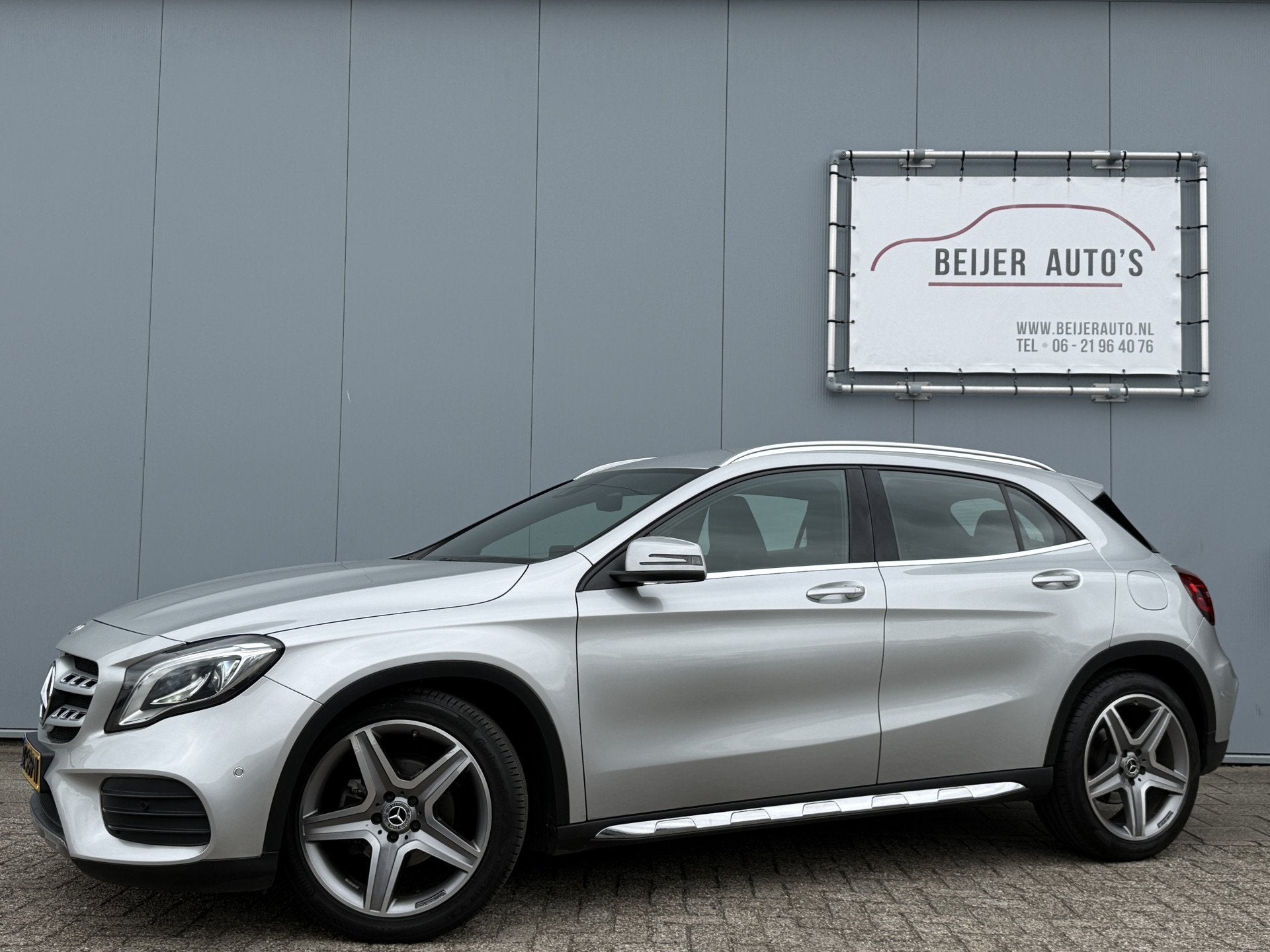 Mercedes-Benz GLA 180 Business Solution Automaat AMG-Pakket., Gebruikt, Euro 6, 4 cilinders, 715 kg