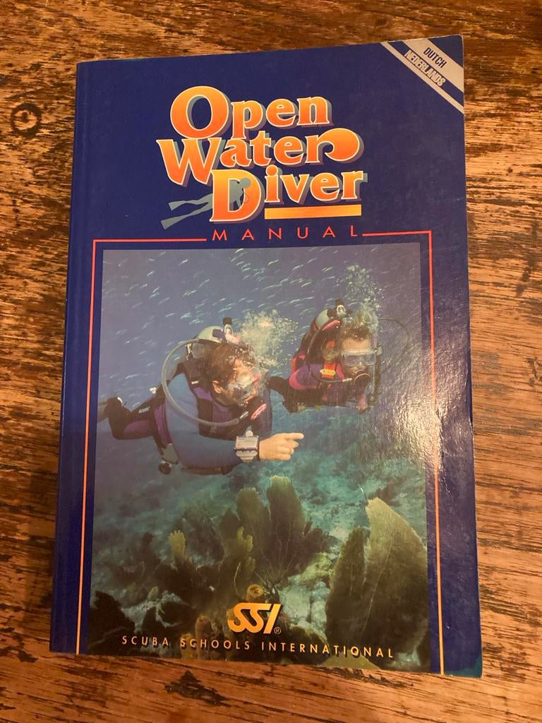Open Water Diver Manual - SSI Duikboek (Nederlands), Ophalen of Verzenden, Zo goed als nieuw, Overige niveaus