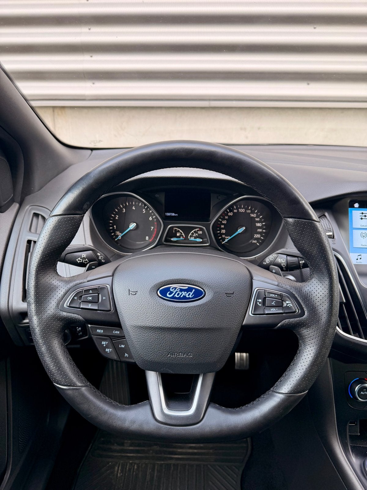 Foto 15 van Ford Focus ST-line 1.5 Ecoboost 182pk 2017 Zwart