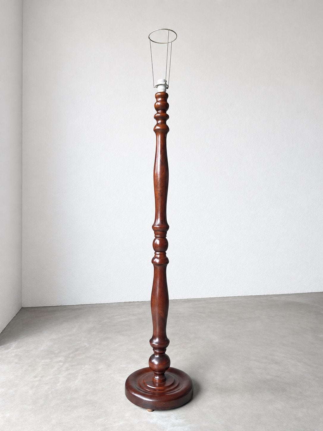 Hoge vintage houten vloerlamp, Ophalen, Gebruikt, E27 (groot), 150 tot 200 cm