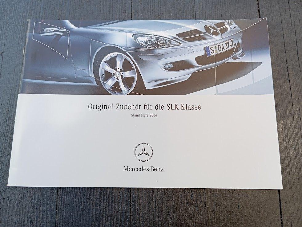 Mercedes original zubehor fur die SLK Klasse 3/ 2004 32 p., Verzenden, Zo goed als nieuw, Mercedes