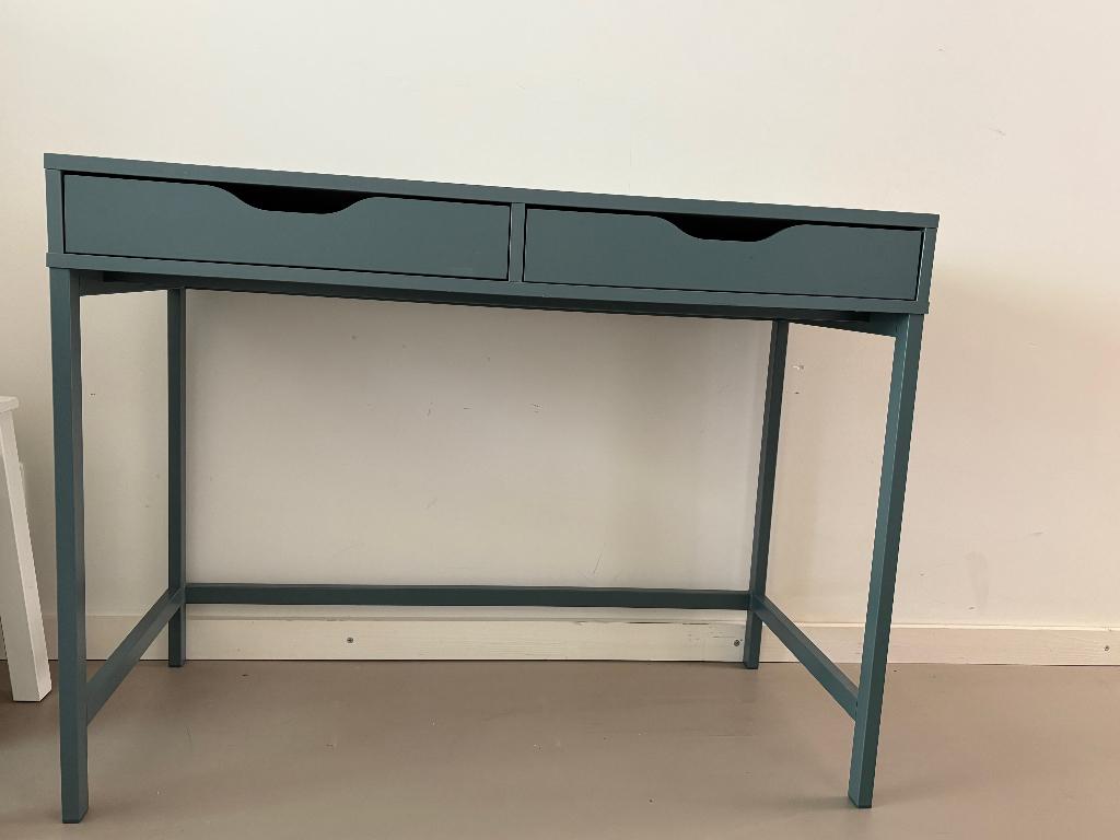 bureau Alex, Ophalen