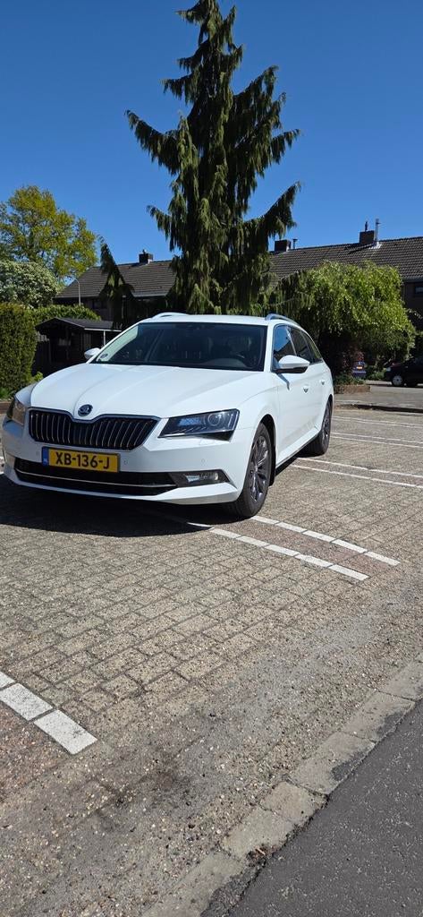 Skoda Superb 1.5 TSI 150pk Greentech ACT Dsg-7 2018 Wit, Auto's, Skoda, Automaat, 1498 cc, Euro 6, 4 cilinders