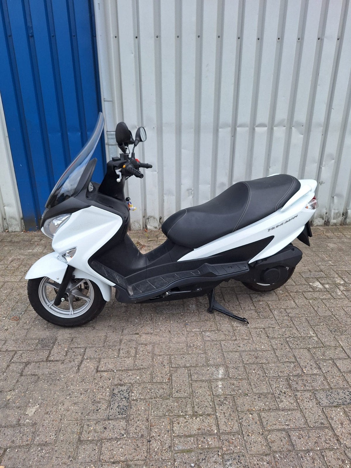 Suzuki Burgman UH125 - Slechts 3160km, Ophalen, Zo goed als nieuw, Benzine, Overige merken