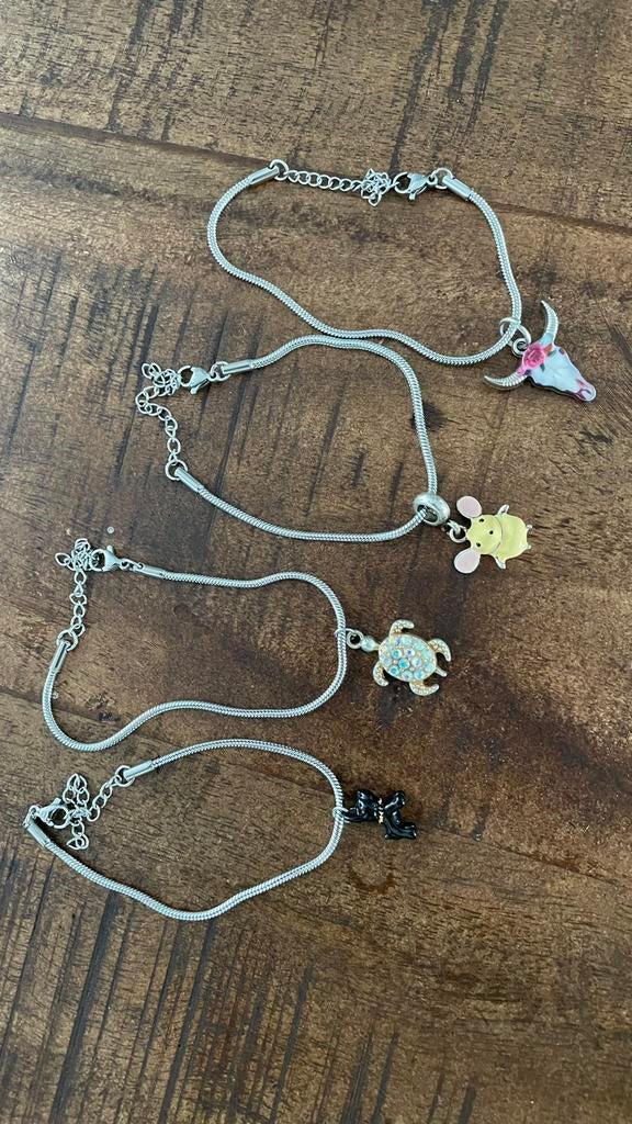 Diverse armbanden, Ophalen, Zo goed als nieuw, Overige kleuren, Overige materialen