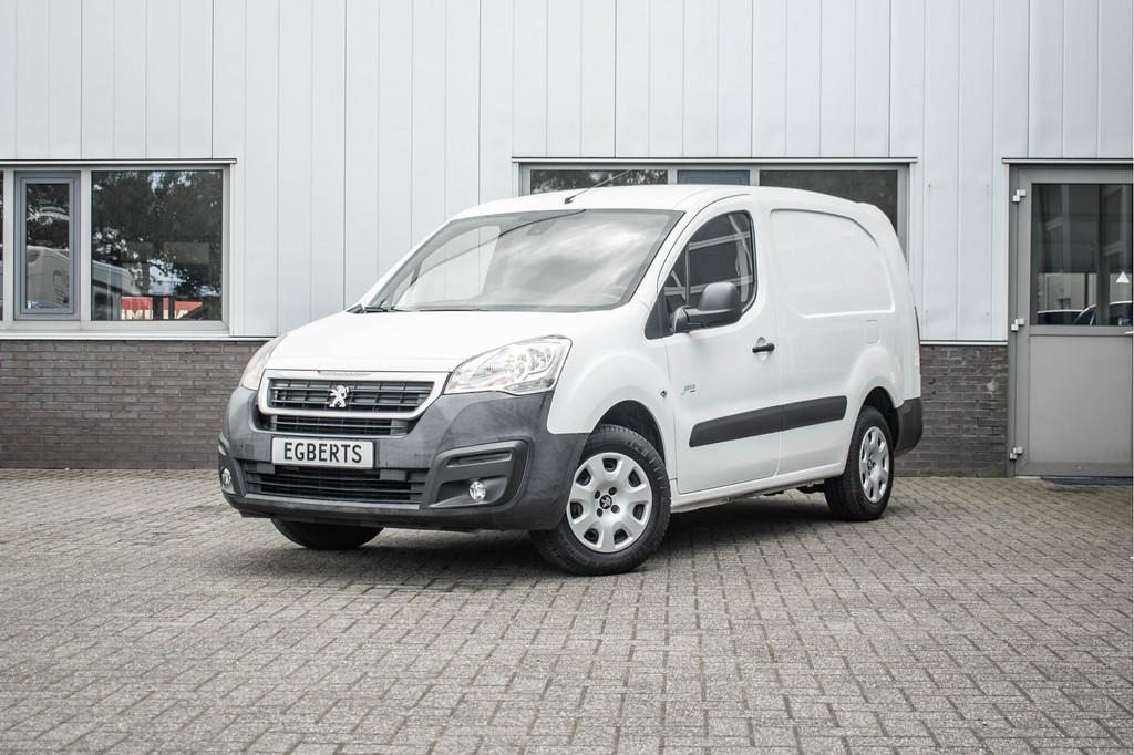 Peugeot Partner 3-persoons Electric (bj 2017), Stof, Gebruikt, 22 kWh, Wit