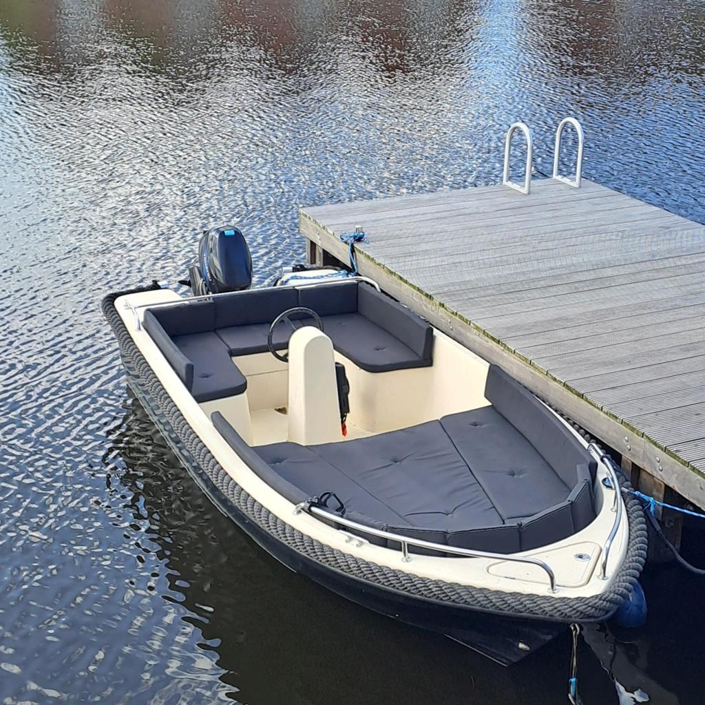 Sloep met 9.8pk Tohatsu en trailer, Ophalen, Gebruikt, Buitenboordmotor, Zonnedek