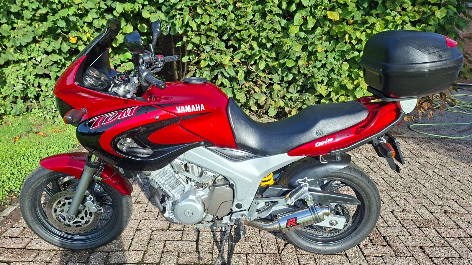 Yamaha TDM 850- Mooie Toermotor met Topkoffer, 2 cilinders, Sportuitlaat, Gebruikt, Particulier
