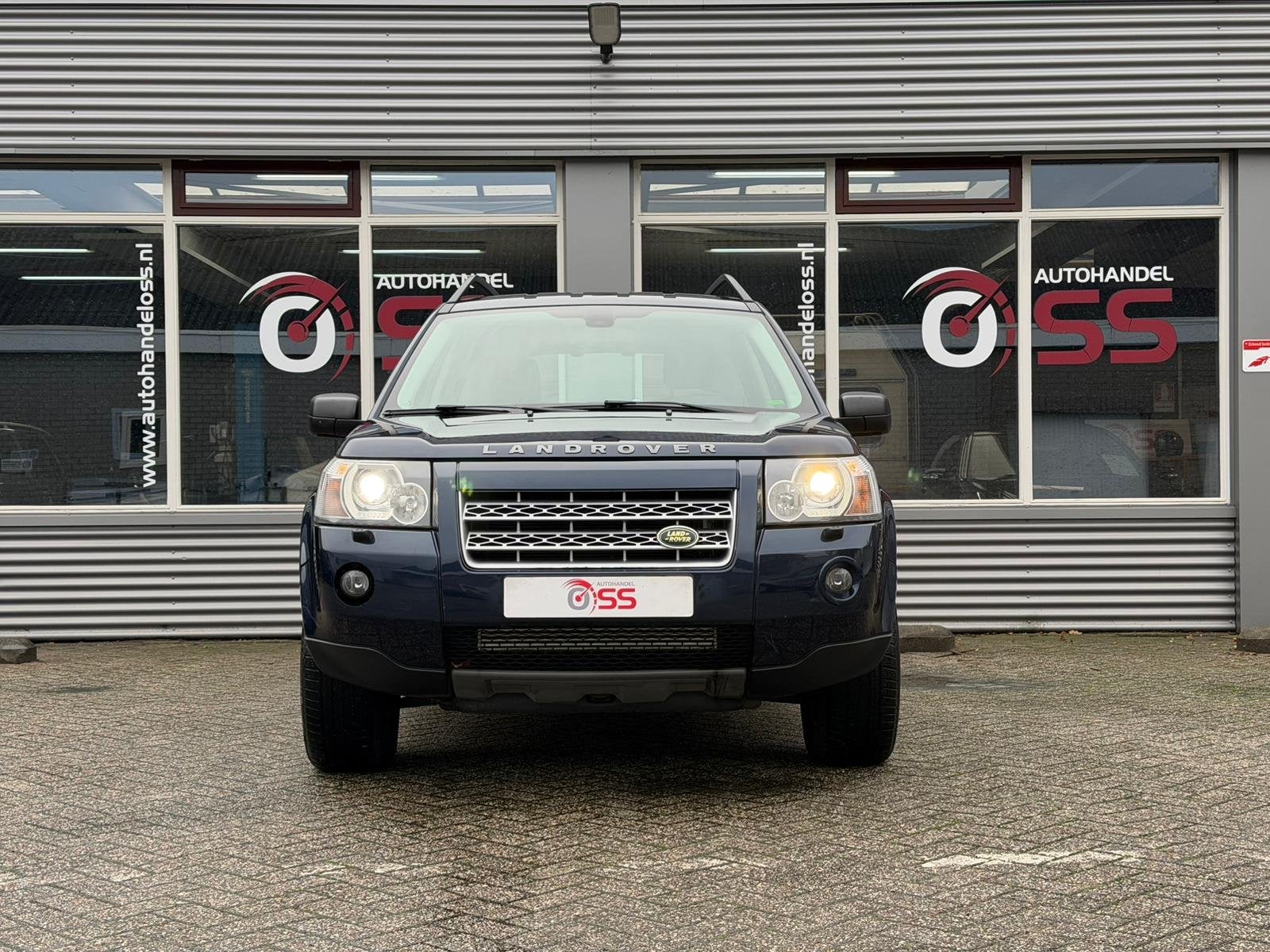Land Rover Freelander 2.2 TD4 E AUTOMAAT AIRCO TREKHAAK EXPO, Automaat, Gebruikt, 4 cilinders, 2000 kg