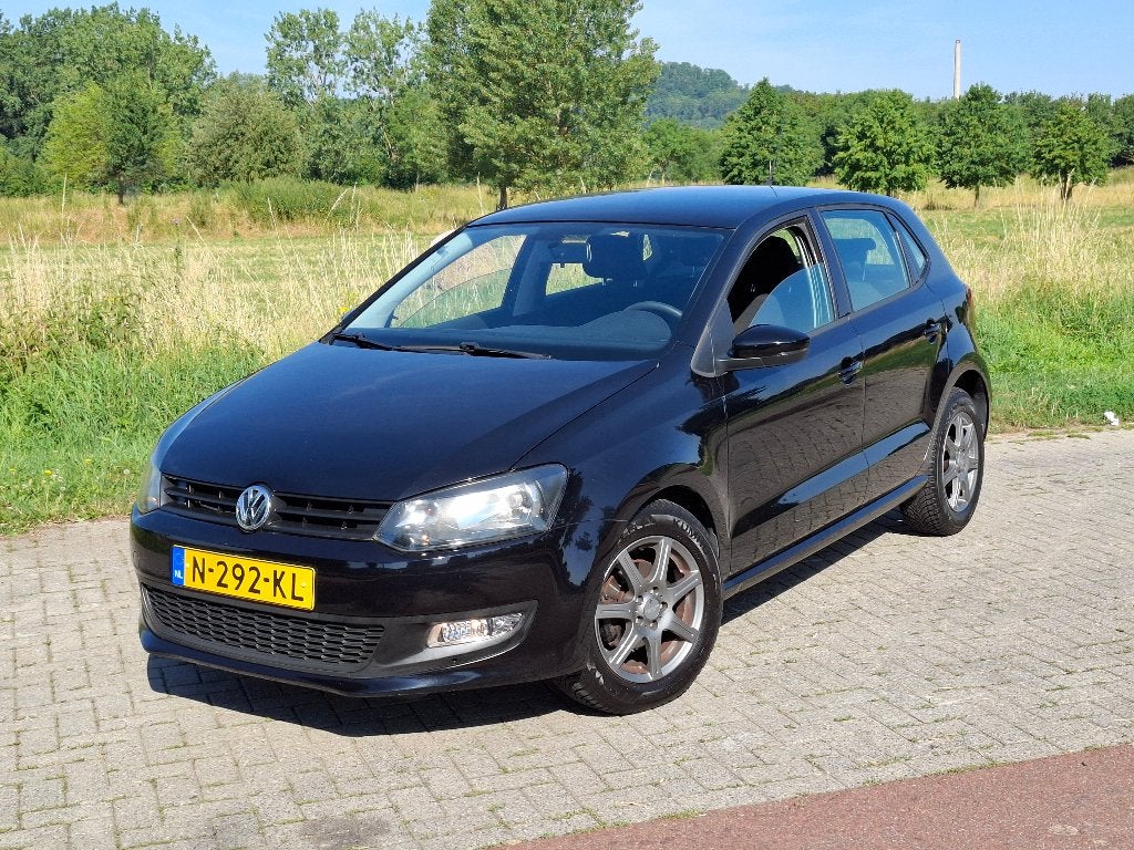 Polo 1.2 bj 2013 Airco 5DRS Elektr Pak Sportvelgen Mooi !, Voorwielaandrijving, Euro 5, 40 €/maand, Elektrische ramen