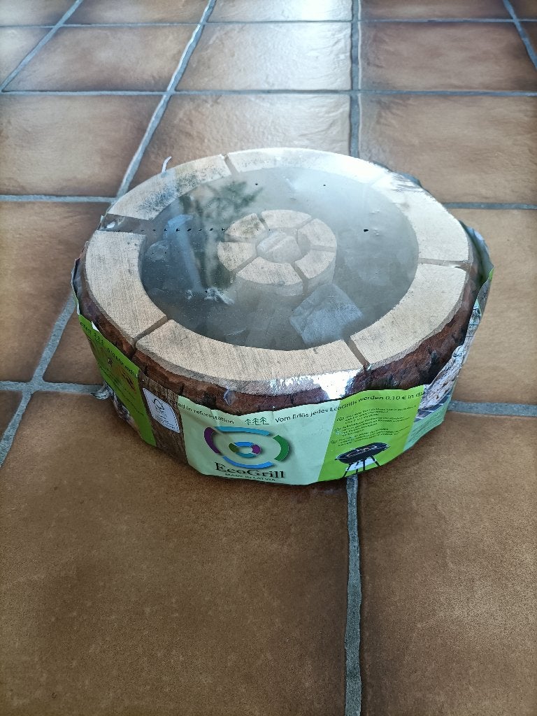 Eco grill/bbq. Nieuw. Doorsnede 20-24 cm. Hoogte 10 cm. FSC, Ophalen of Verzenden, Nieuw