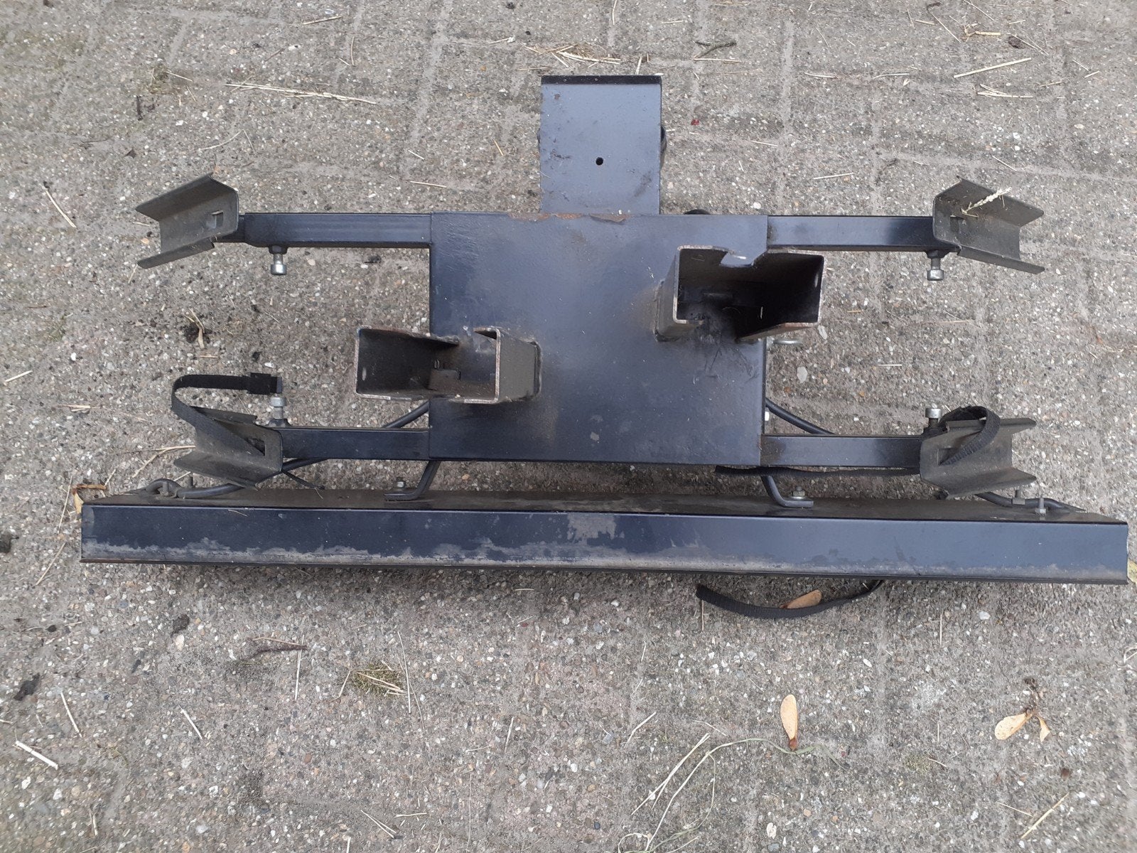 Gebruikte trekhaakdrager met verlichting, Auto diversen, Ophalen, 2 fietsen, Gebruikt, Trekhaakdrager