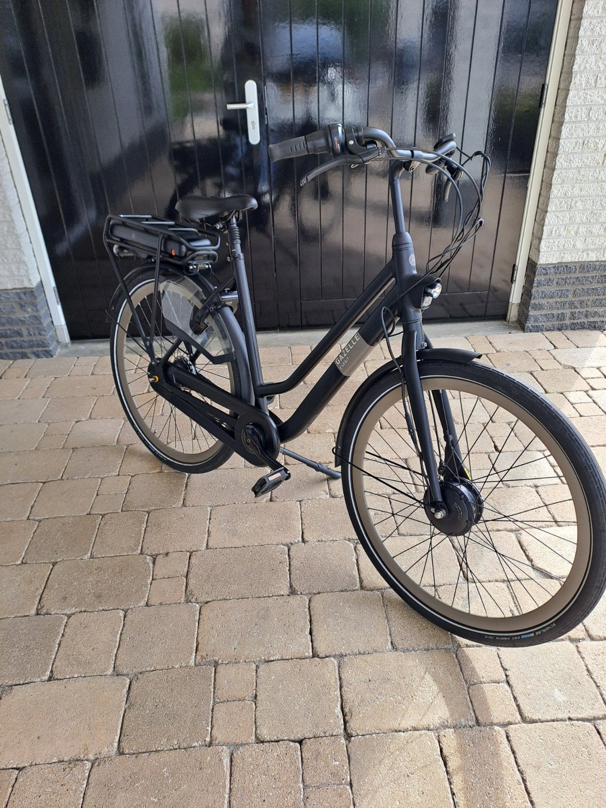 nette elektrische ebike damesfiets Gazelle Paris frame 53 !!, 51 tot 55 cm, Ophalen of Verzenden, Zo goed als nieuw, Gazelle