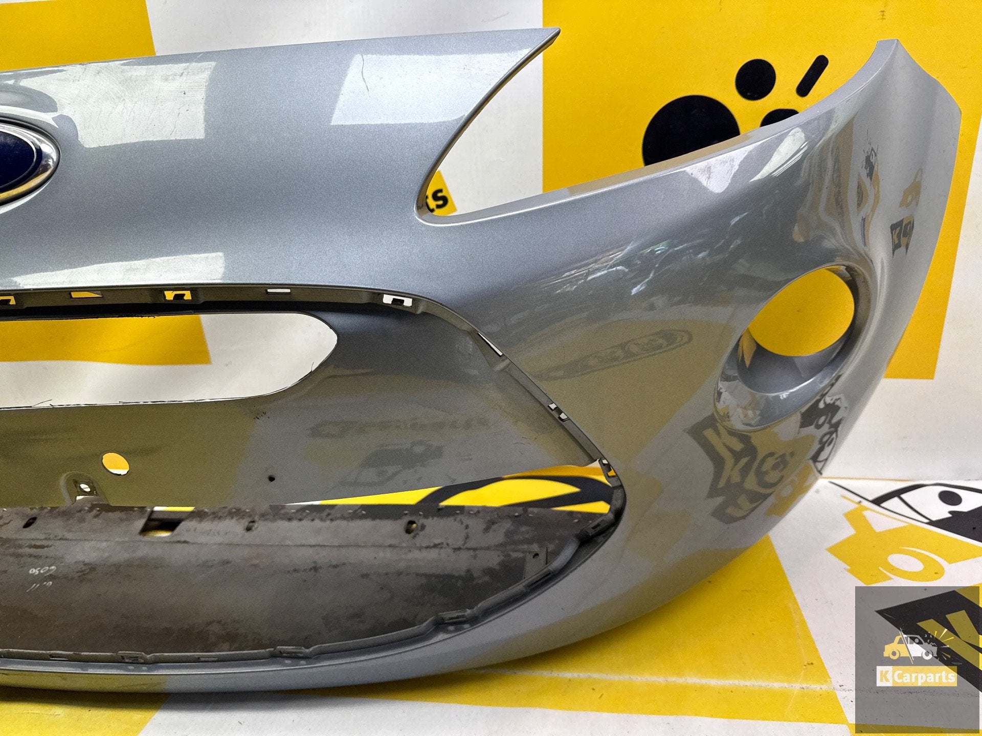 FORD KA MK2 VOORBUMPER 2008-2016 735435897 BUMPER, Gebruikt, Voor, Info@ford.com, Ophalen of Verzenden