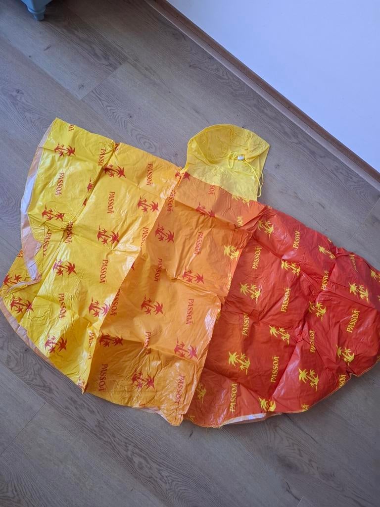 Poncho van Passoa, Ophalen of Verzenden, Nieuw