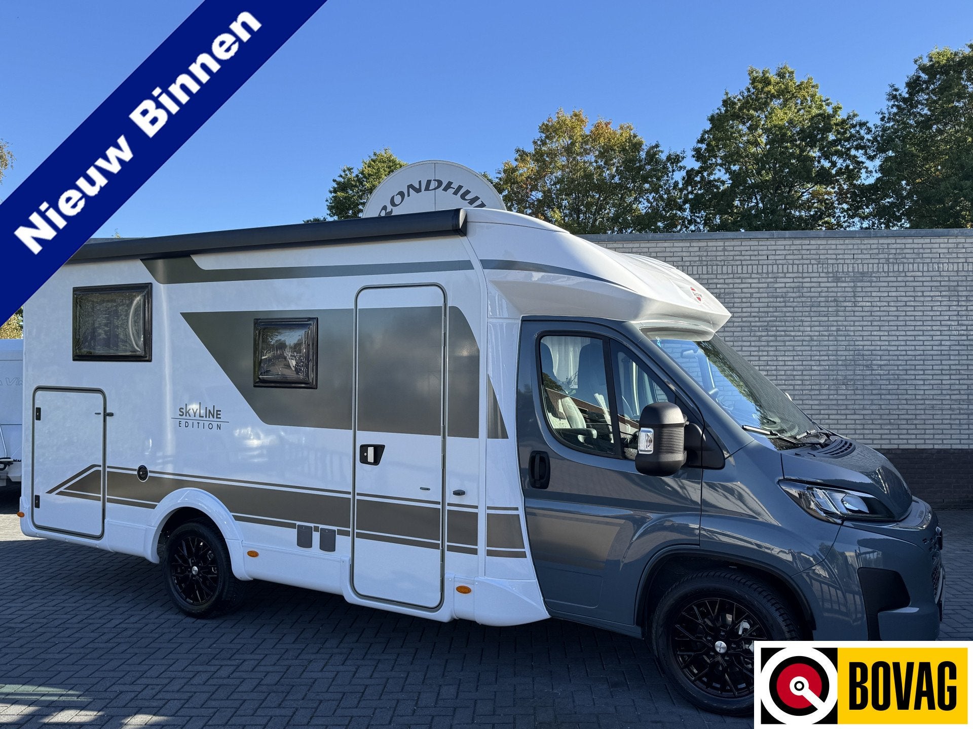 Bürstner Lyseo Time 690 G Skyline Edition 140 pk 8-Traps AU, Automaat, Elektrische ramen, Ringverwarming, Tot en met 2