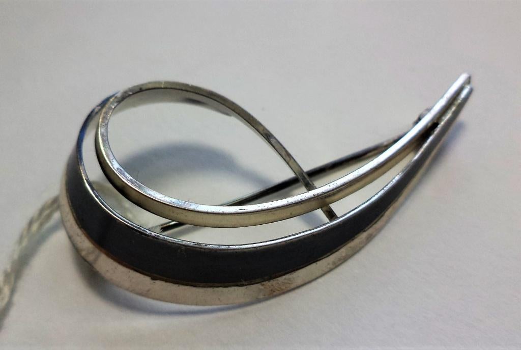 Teka, Theodor Klotz  Modernistische zilveren broche (2147), Sieraden, Tassen en Uiterlijk, Broches, Ophalen, Zo goed als nieuw