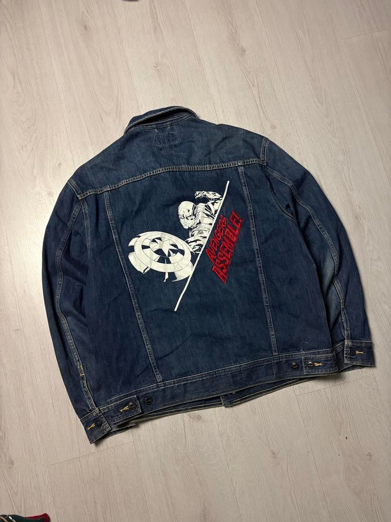 Lee X Marvel Collab Denim Jacket Captain America, Ophalen of Verzenden, Gedragen, Maat 48/50 (M), Blauw