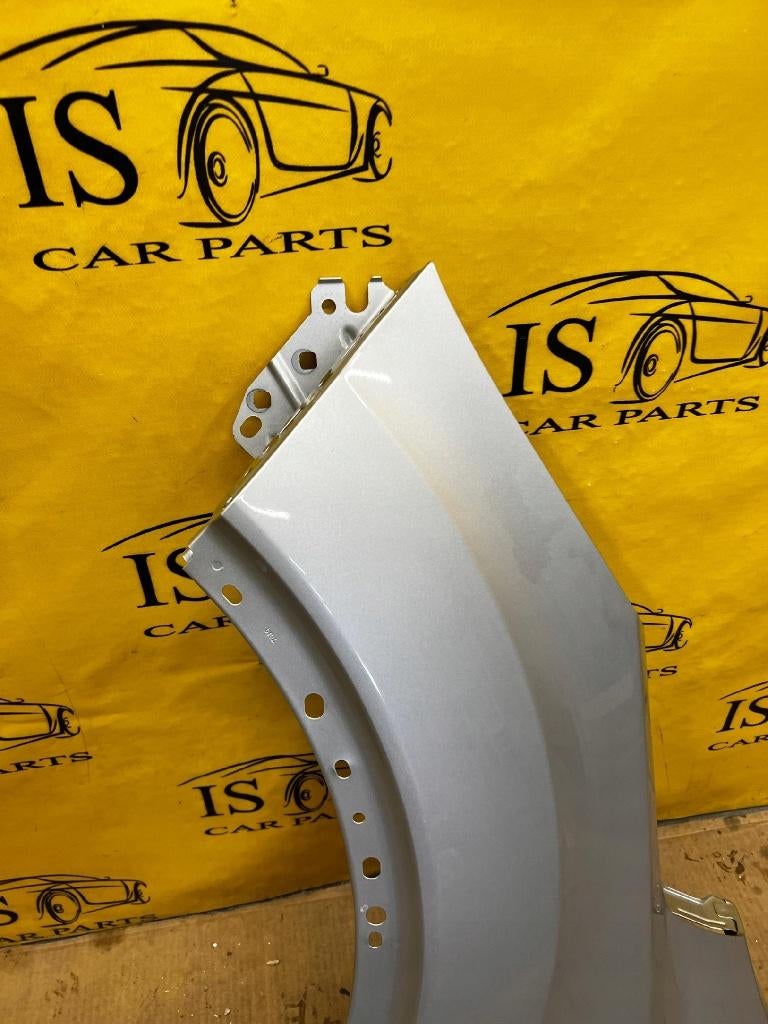 FRONT MUDGUARD FRONT LEFT FORD KUGA MK2 SILVER, Gebruikt, Verzenden, Links, Spatbord