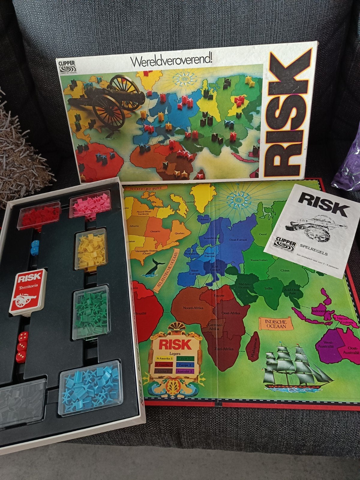 Risk Bordspel - Klassiek Strategisch Wereldveroveringsspel, Vijf spelers of meer, Ophalen of Verzenden, Zo goed als nieuw, Clipper