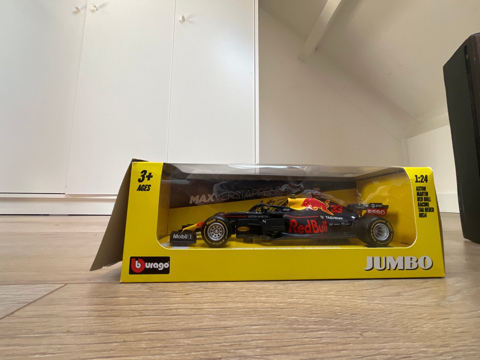Burago Red Bull Racing F1 Max Verstappen 2018 1:24, Ophalen, Nieuw, Auto