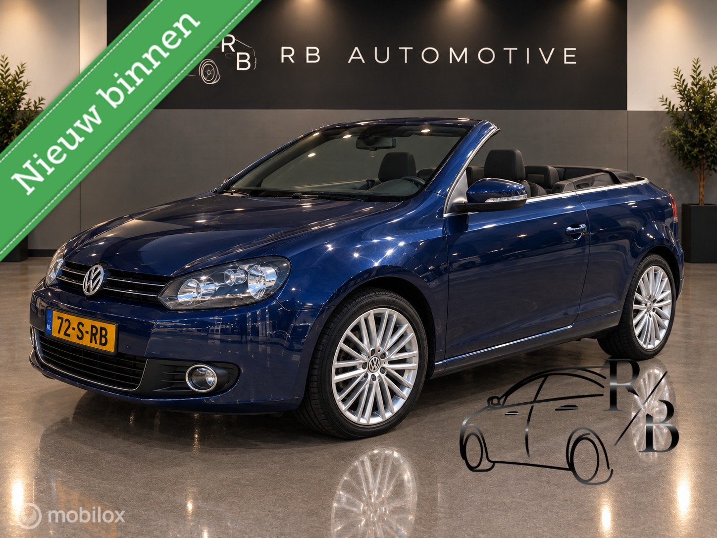Volkswagen Golf Cabrio 1.6 TDI Bluemotion SUPER MOOIE AUTO, Auto's, Voorwielaandrijving, Euro 5, Stof, Gebruikt