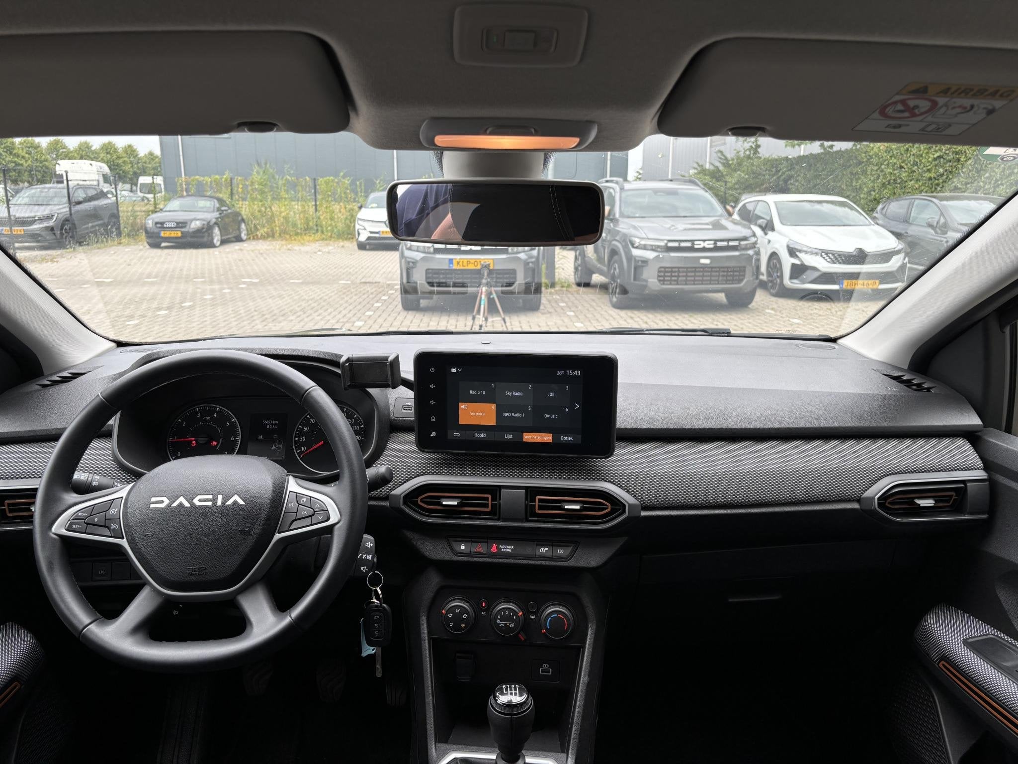 Dacia Sandero Stepway 1.0 TCe 100 ECO-G Expression | Camera, Gebruikt, Euro 6, 610 kg, Zwart