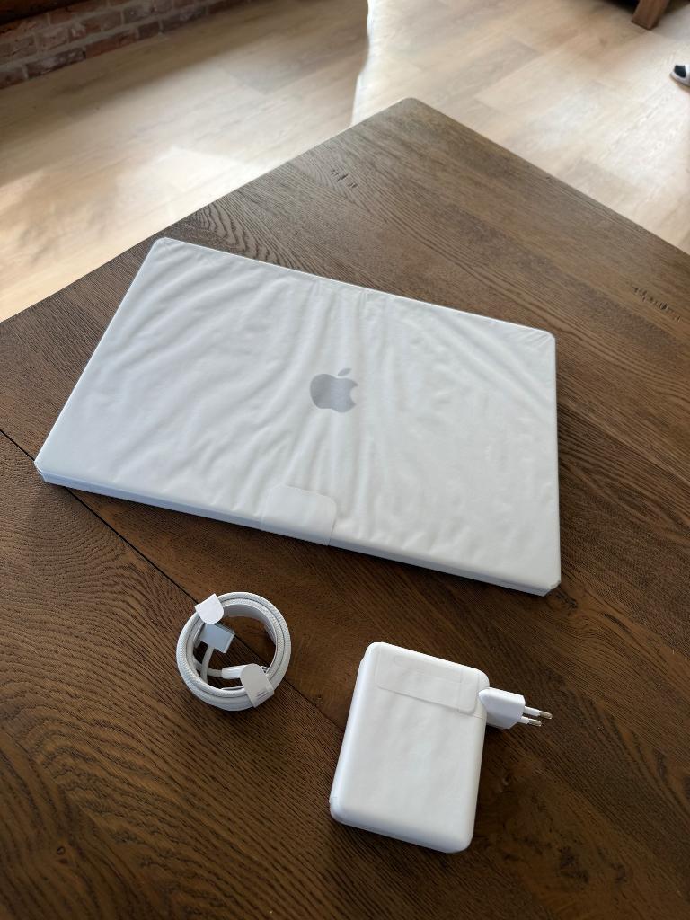 Gloednieuwe MacBook Pro 16 inch M3 Max | 48GB RAM | 1TB SSD, Computers en Software, Apple Macbooks, 1 TB of meer, 2 tot 3 Ghz
