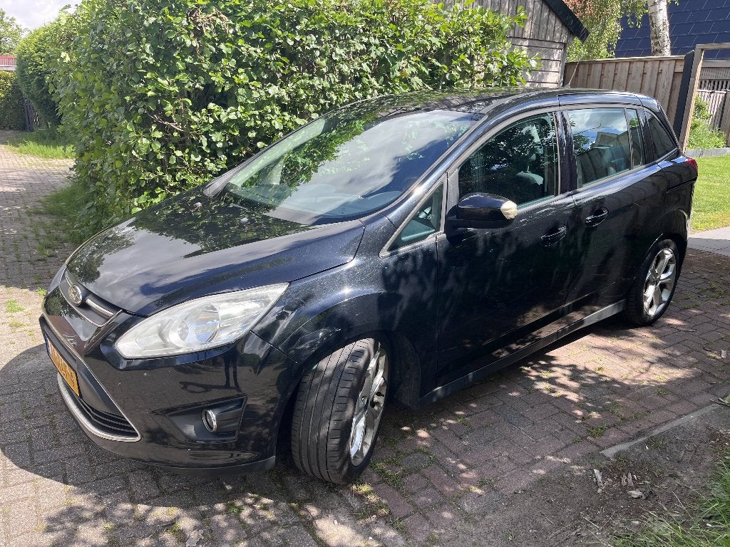 Ford Focus Grand C-Max (7-persoons) 2012 goed onderhouden, Voorwielaandrijving, 1596 cc, 750 kg, 4 cilinders