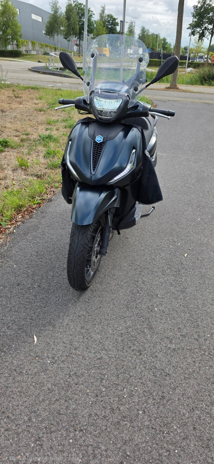 Piaggio Beverly 400 HPE - Zo goed als nieuw, 400 cc, Particulier, Automaat