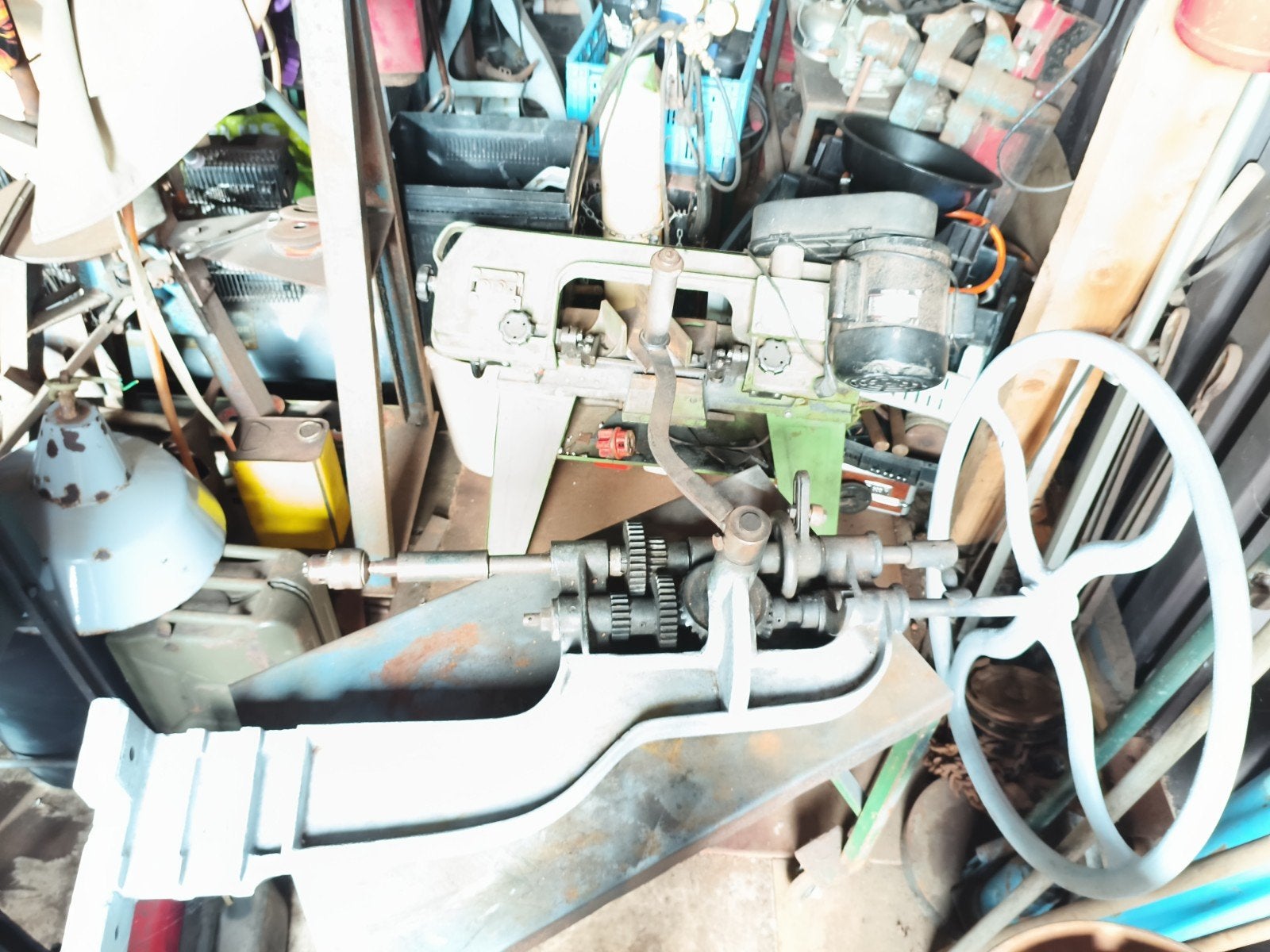 Antieke handbediende kolomboor, Doe-het-zelf en Verbouw, Ophalen, Gebruikt, Minder dan 400 watt, Kolomboormachine