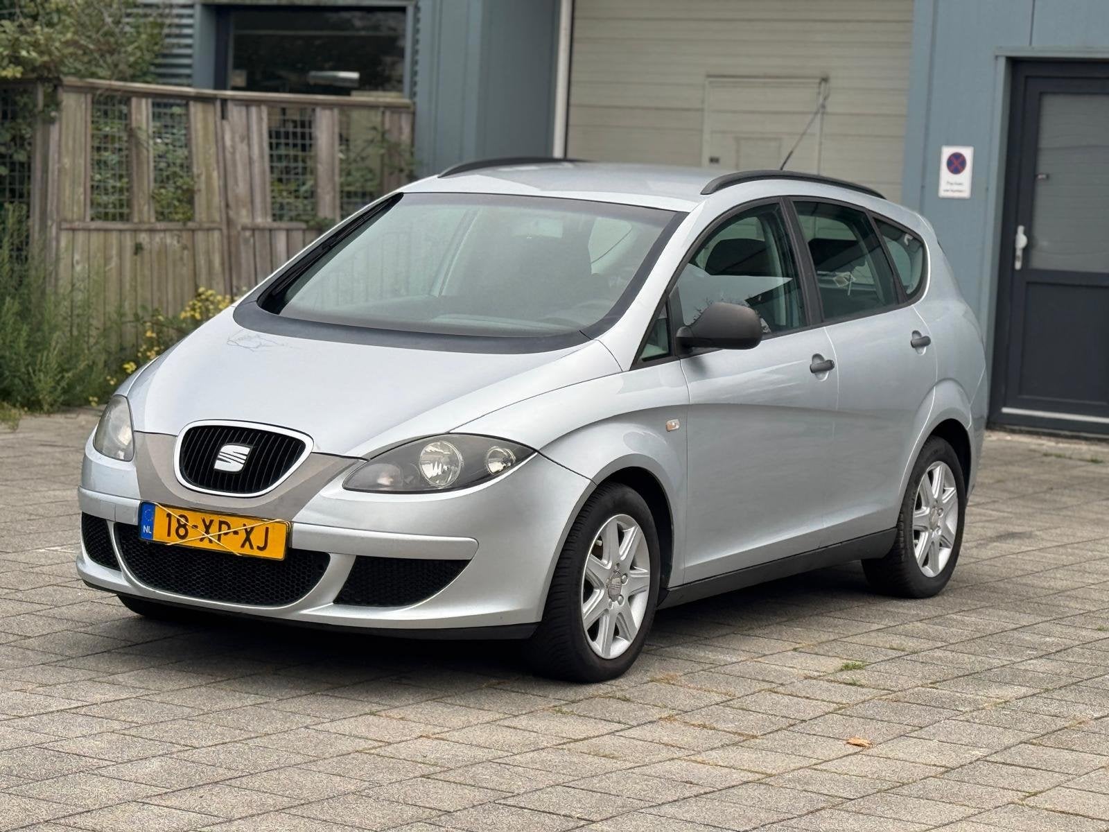 Seat Altea XL 1.6 ,2eigenaar, km nap,airco,aluminium velgen, Auto's, Dealer onderhouden, 1334 kg, Gebruikt, 4 cilinders