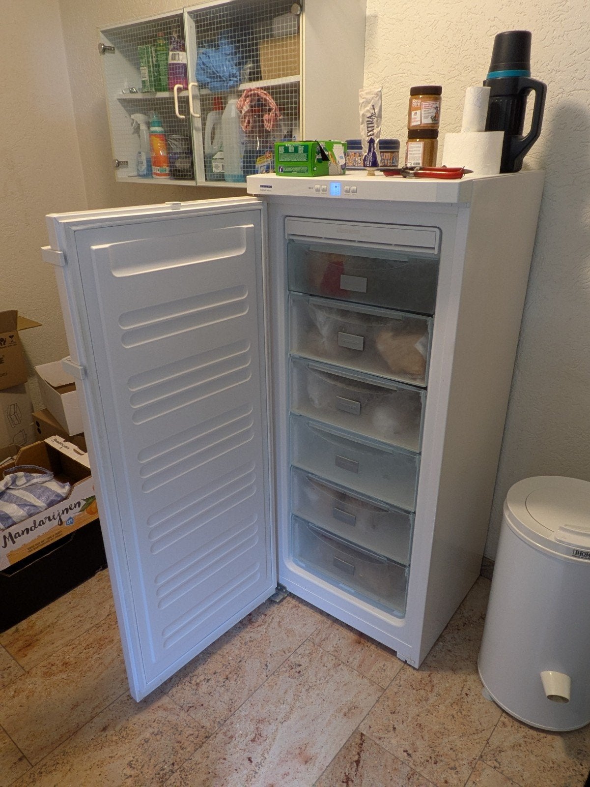 Liebherr vrieskast / vriezer 6 laden, 4 sterren, Witgoed en Apparatuur, Vriezers en Diepvrieskisten, Minder dan 60 cm, Zo goed als nieuw