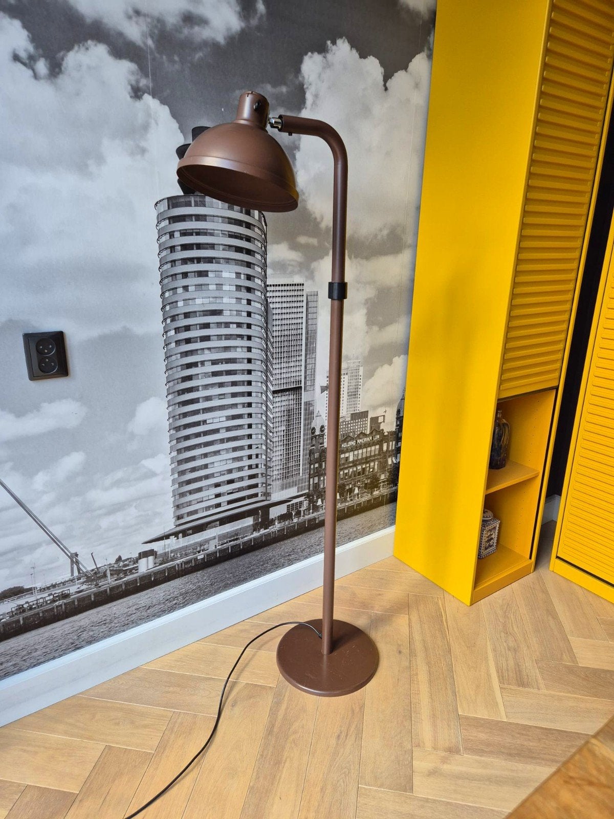 Vloerlamp Anvia, Ophalen