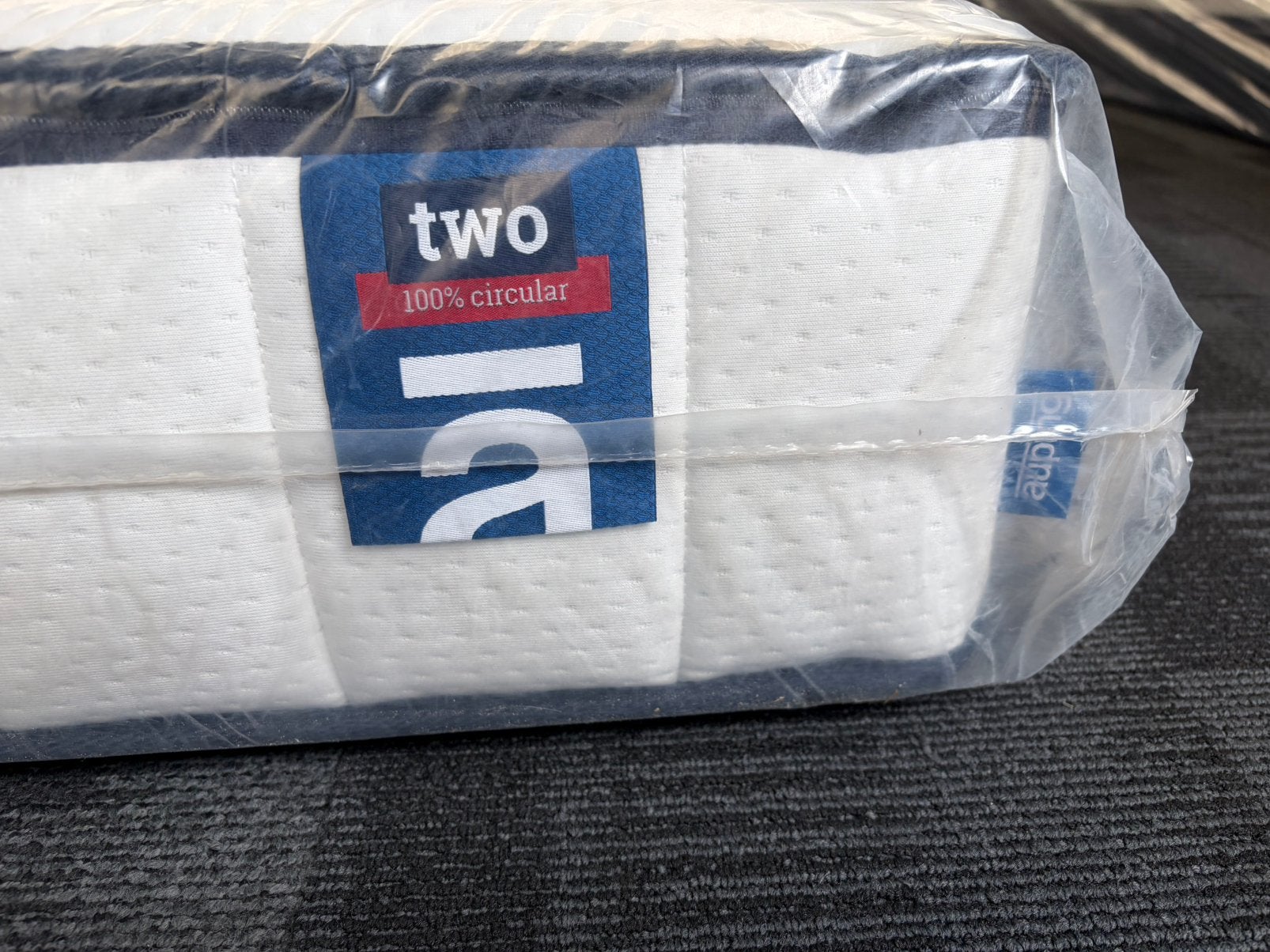 Auping two matras 140x200 €799 |  evt. M-Line art.112, Ophalen of Verzenden, Zo goed als nieuw, Eenpersoons, 90 cm