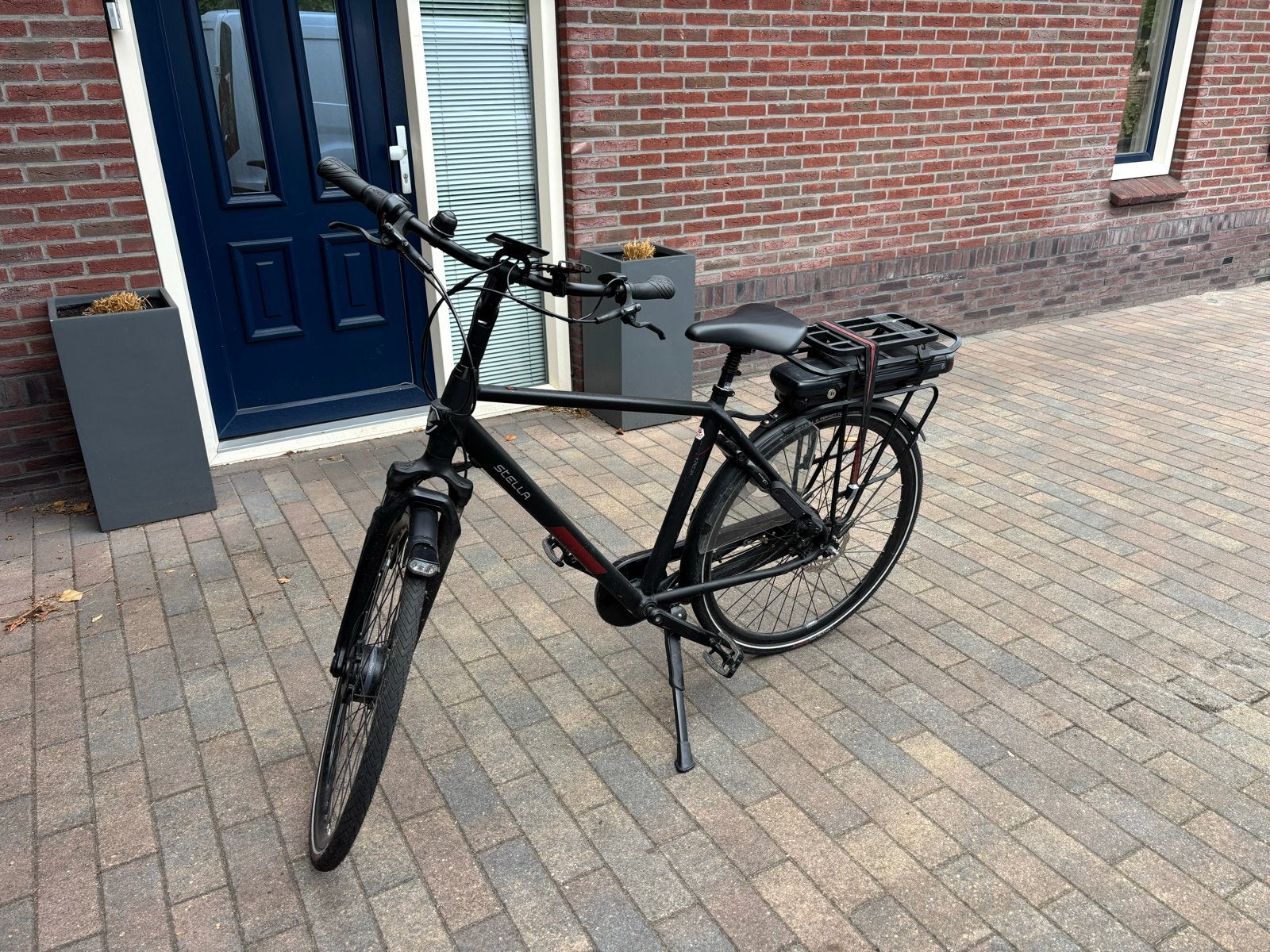 Stella elektrische fiets, 1700 km gereden, Gebruikt, 51 tot 55 cm, 50 km per accu of meer, Ophalen