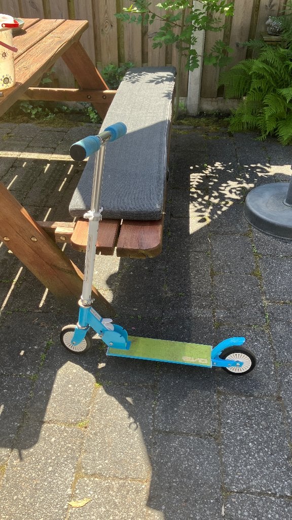 Leuke blauwe inklapbare step voor kinderen, Ophalen, Gebruikt, Gewone step, Onbekend