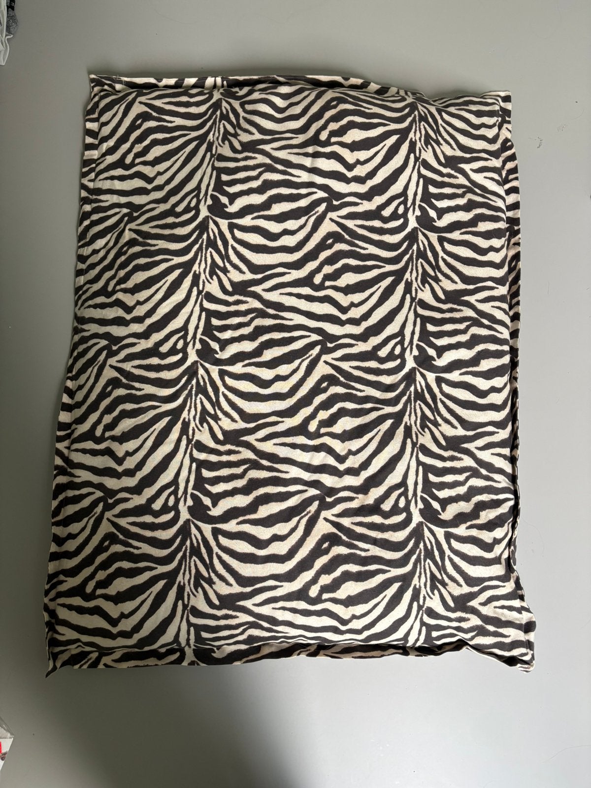 Zitzak met zebraprint, Ophalen, Zo goed als nieuw, Vierkant