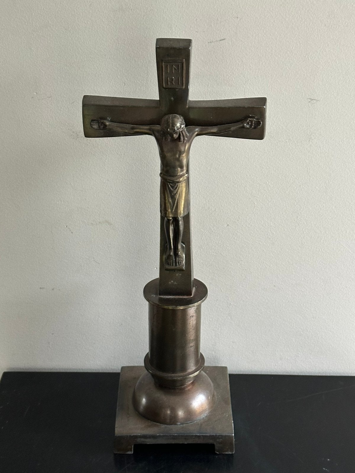 Groot art deco metalen Kruisbeeld 30.5 cm, Antiek en Kunst, Ophalen of Verzenden