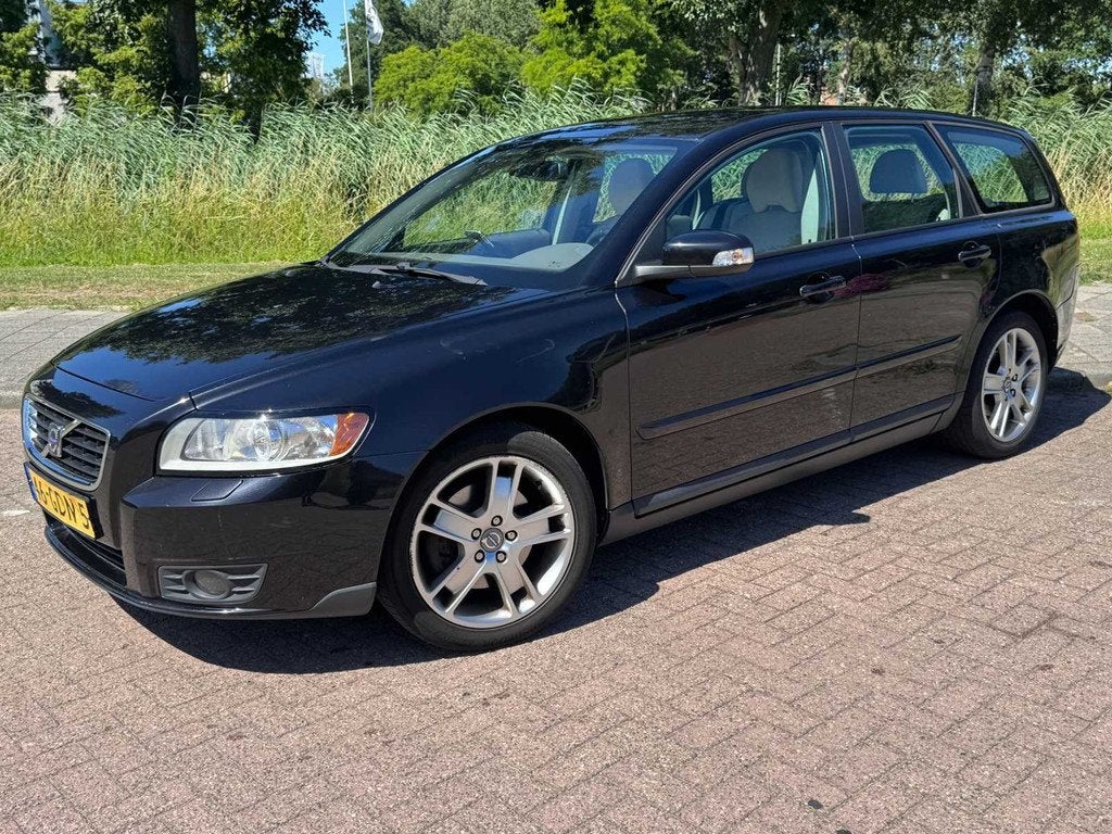 Volvo V50 2.4 Kinetic, 46-GDN-5, Auto's, Volvo, Gebruikt, Stationwagon, 75 €/maand, Bedrijf