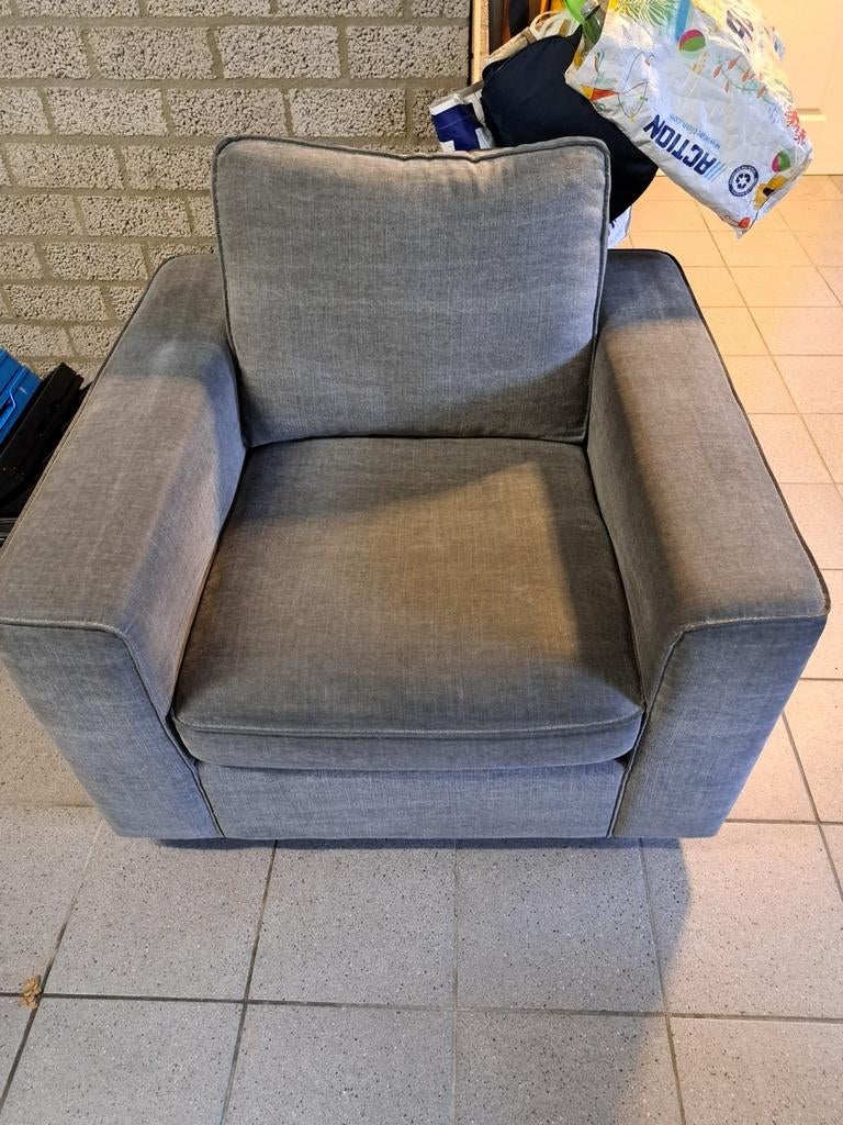 Leuke grijze loveseat gratis, Ophalen, Gebruikt, Overige maten, Loveseat