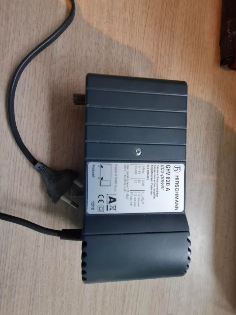 Hirschmann antenneversterker GHV 820A, Ophalen, 120 watt of meer, Overige merken