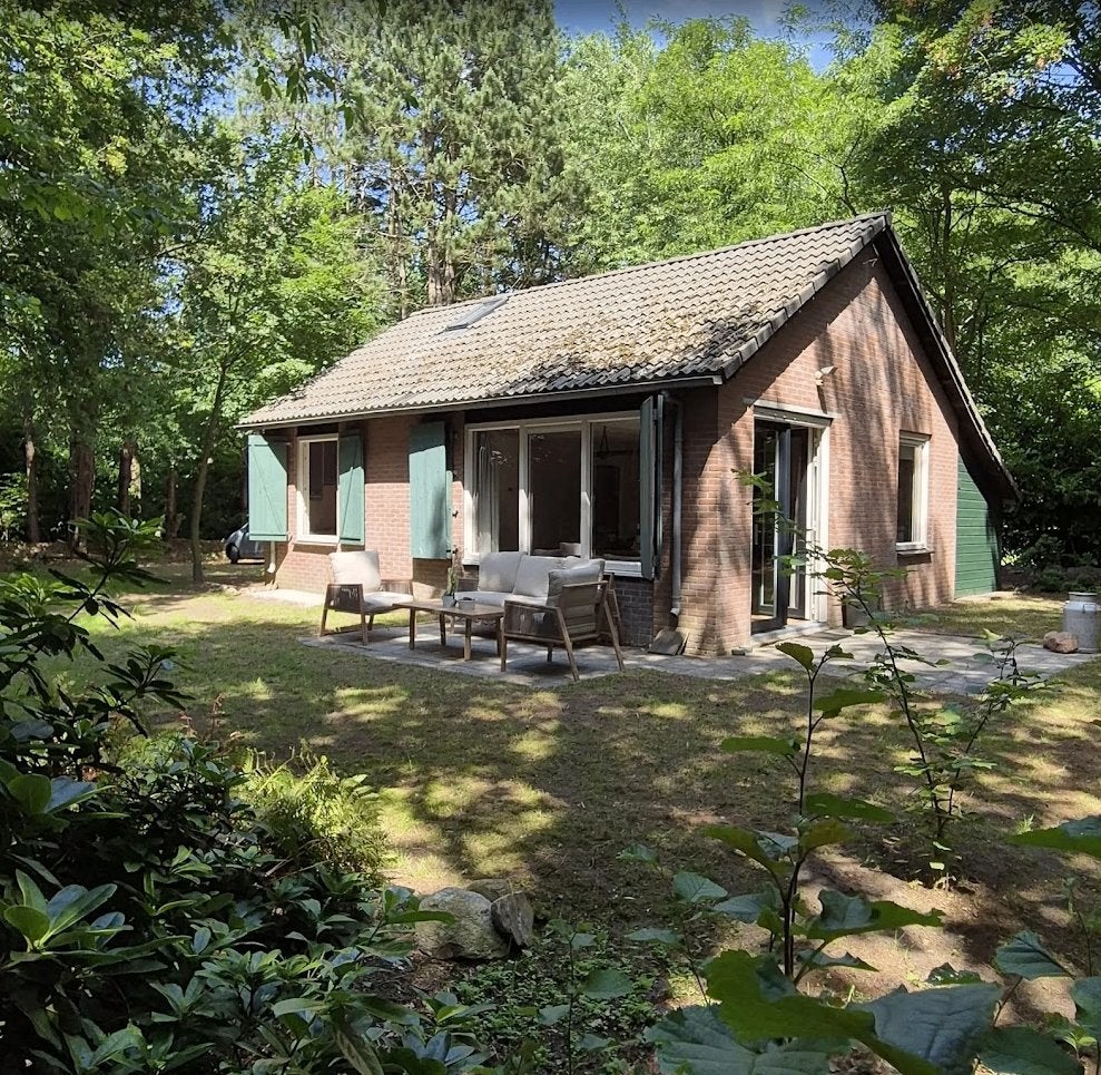 Vakantieverhuur, In bos, 2 slaapkamers, Open haard, Landelijk