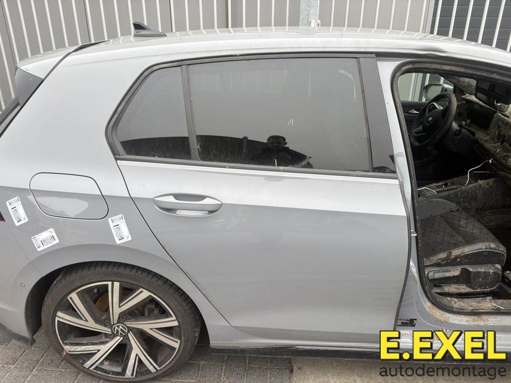 Deur rechts achter Volkswagen Golf 8 vanaf 2019 LA7C, Auto-onderdelen, Carrosserie en Plaatwerk, Deur, Volkswagen, Achter, Rechts